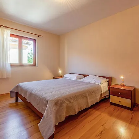 2 Bedroom Cozy In *